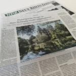 Gezeigt wird ein Artikel zum geplanten Hospiz am Wasserschloss Haus Wohnung von der NRZ Lokalausgabe Voerde vom 27. Februar.